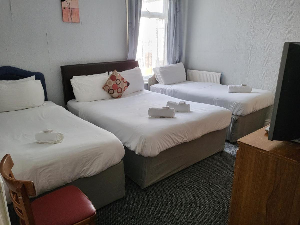 Tulip Hotel Блекпул Екстериор снимка